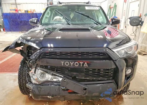 2020 Toyota 4Runner Sr5/Sr5 Premium z USA, uszkodzony, nr VIN JTEBU5JR0L5786263